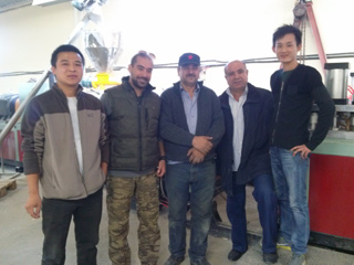 木塑模具和生產(chǎn)線