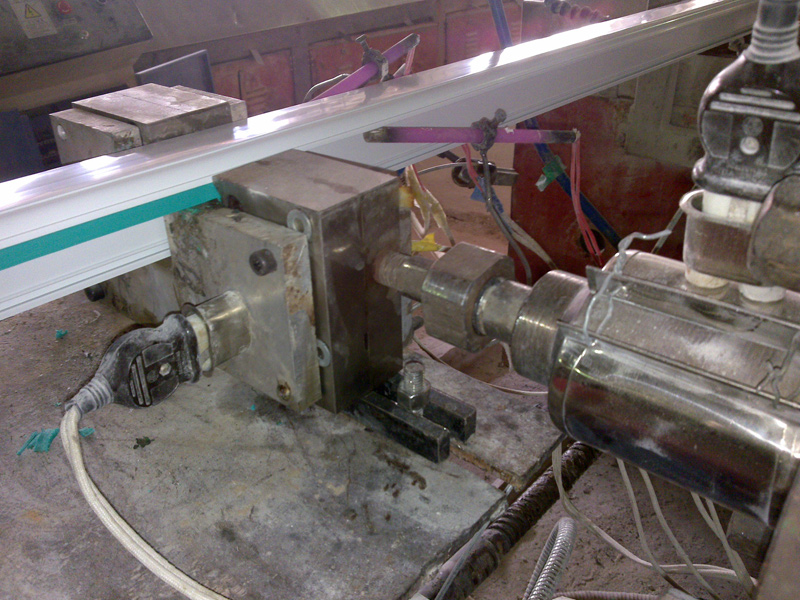 門窗型材共擠模具